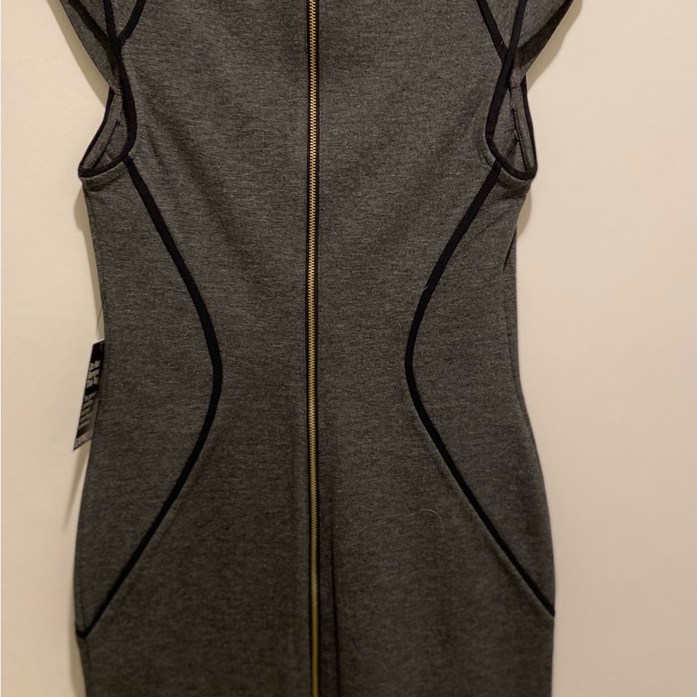 Express Dress - Picture 11 of 11